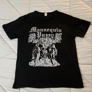 Mannequin P ssy Band Shirt M